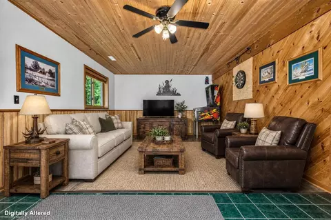 Living - 1801 Rangeline Rd, Eagle River, WI 54521 photo 3 of 3
