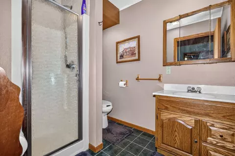Bath - 1801 Rangeline Rd, Eagle River, WI 54521 photo 3 of 3