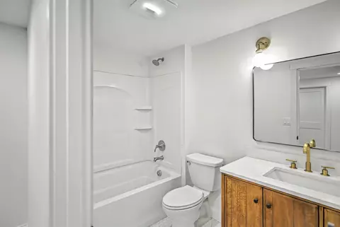 Bath - 2314 Keyes Ave, Madison, WI 53711 photo 2 of 2