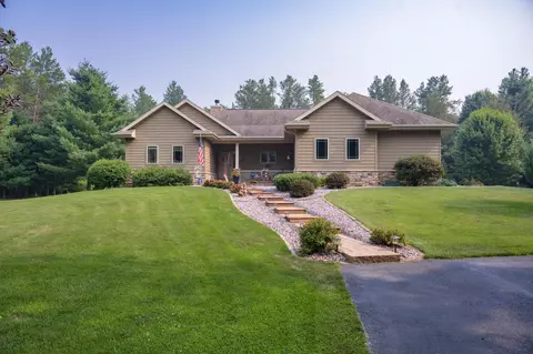 w5533 Meadow Drive, New Lisbon, WI 53950