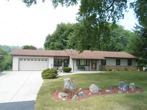 n1705 Poplar Grove Road, Watertown, WI 53098
