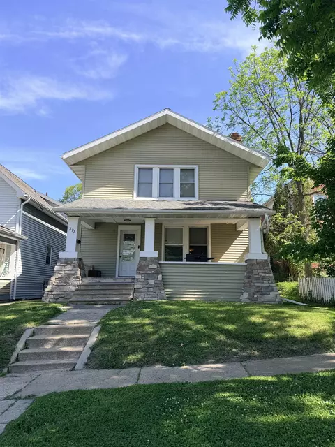 272 E Union St, Richland Center, WI 53581