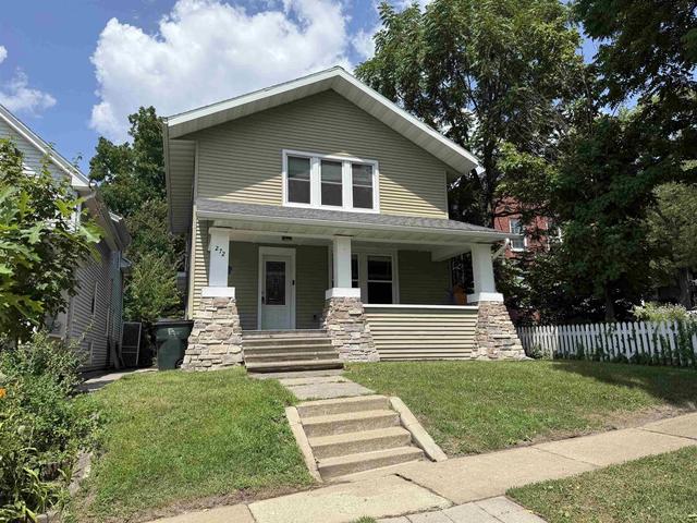 272 E Union St, Richland Center, WI 53581