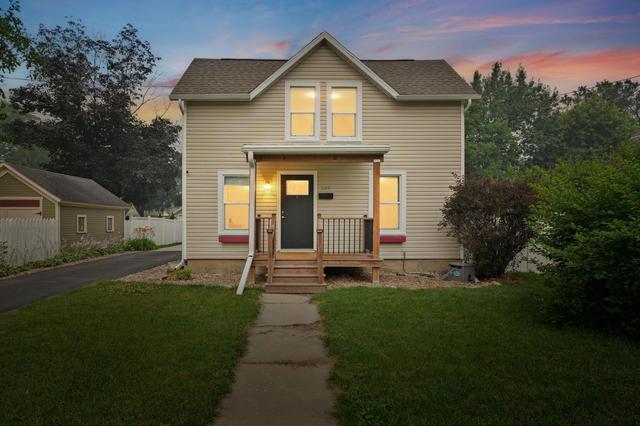 209 Council St, Fort Atkinson, WI 53538