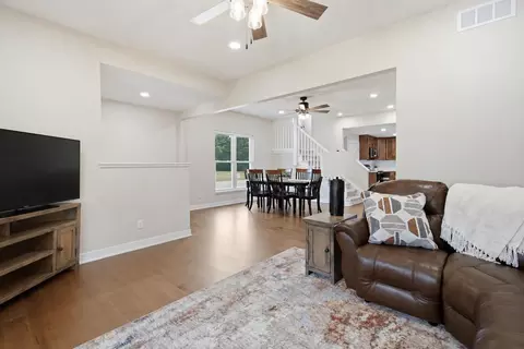 Entry Way - 102 E 3rd Ave, Brodhead, WI 53520 photo 1 of 4