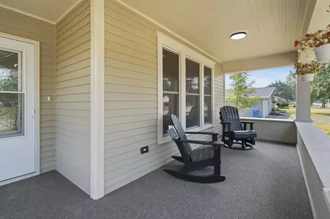 Exterior - 102 E 3rd Ave, Brodhead, WI 53520 photo 2 of 2