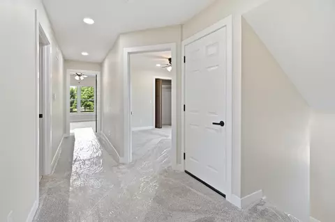 Entry Way - 102 E 3rd Ave, Brodhead, WI 53520 photo 4 of 4