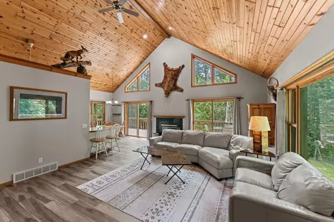 Living - s182 Wisconsin 33, Wonewoc, WI 53968 photo 1 of 4