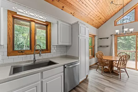 Kitchen - s182 Wisconsin 33, Wonewoc, WI 53968 photo 3 of 3