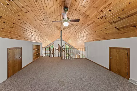 Entry Way - s182 Wisconsin 33, Wonewoc, WI 53968 photo 2 of 5
