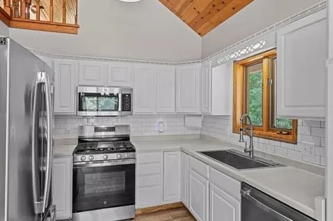 Kitchen - s182 Wisconsin 33, Wonewoc, WI 53968 photo 1 of 3