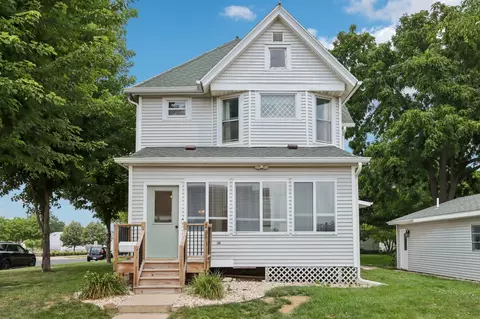 Exterior - 201 E 3rd St, Waunakee, WI 53597 photo 11 of 15