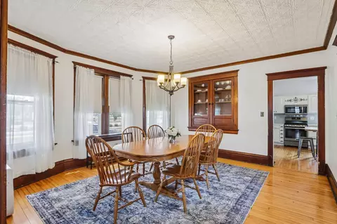 Dining - 201 E 3rd St, Waunakee, WI 53597 photo 3 of 3