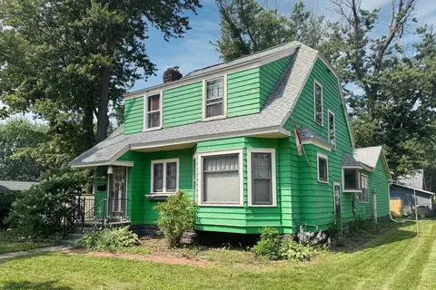 1252 Center Ave, Janesville, WI 53546