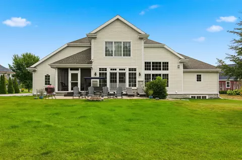 Exterior - 4830 Breakers Rock Rd, Middleton, WI 53597 photo 2 of 15