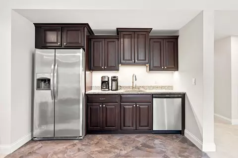 Kitchen - 4830 Breakers Rock Rd, Middleton, WI 53597 photo 6 of 7