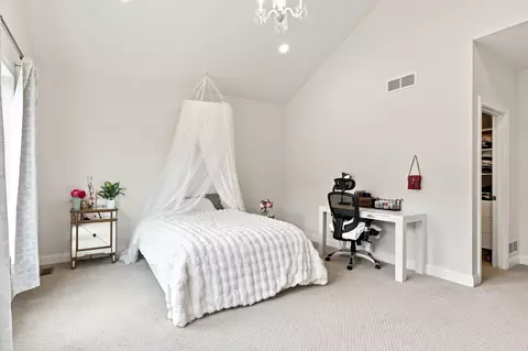 Bedroom - 4830 Breakers Rock Rd, Middleton, WI 53597 photo 7 of 12