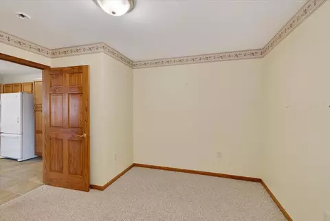 673 Springbrook Cir #65, Deforest, WI 53532 photo 32