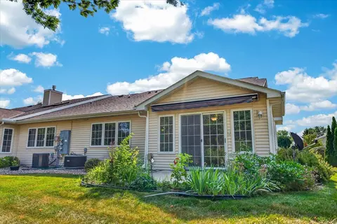 673 Springbrook Cir #65, Deforest, WI 53532 photo 45