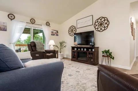 Living - 2143 Christilla Dr, Beloit, WI 53511 photo 4 of 4