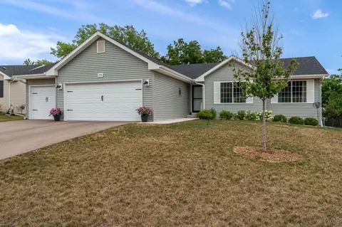 Exterior - 2143 Christilla Dr, Beloit, WI 53511 photo 2 of 10