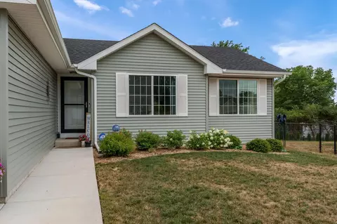 Exterior - 2143 Christilla Dr, Beloit, WI 53511 photo 4 of 10