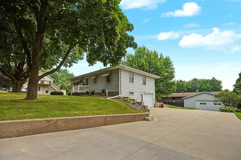 1320 Birch St, Hazel Green, WI 53811