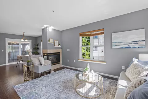 2041 Mckenna Blvd, Madison, WI 53711