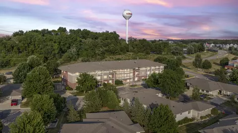 410 New Age Cir #212, Verona, WI 53593