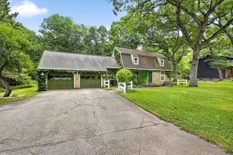 n6976 Neupert Road, Lake Mills, WI 53551