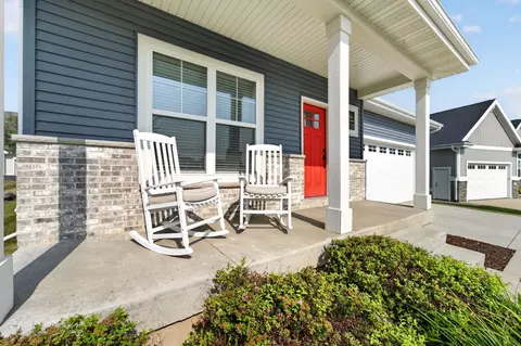 2607 Bobs Dr, Madison, WI 53711