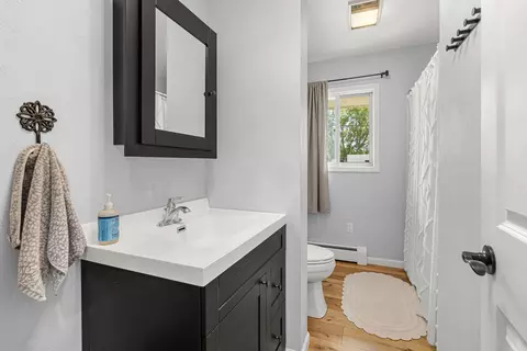 Bath - 2019 Mitchell St, Oshkosh, WI 54901 photo 1 of 3