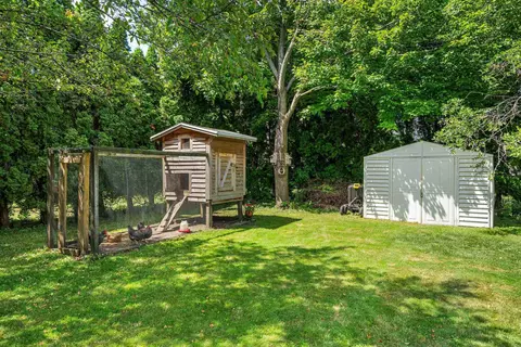 Exterior - 2019 Mitchell St, Oshkosh, WI 54901 photo 7 of 8