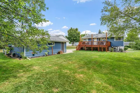 Exterior - 2019 Mitchell St, Oshkosh, WI 54901 photo 5 of 8