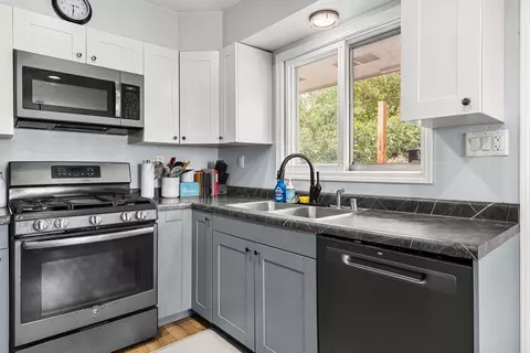 Kitchen - 2019 Mitchell St, Oshkosh, WI 54901 photo 3 of 3