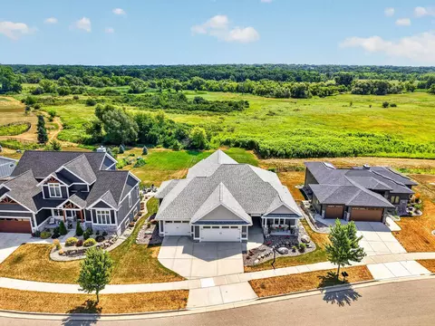 View/Area - 4149 Hanover Dr, Deforest, WI 53532 photo 2 of 15