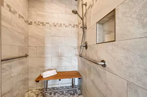 Bath - 4149 Hanover Dr, Deforest, WI 53532 photo 2 of 4