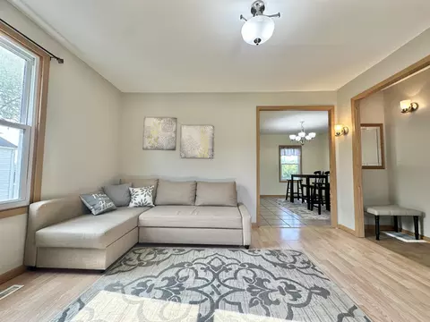 Living - 98 E Commerce St, Cambria, WI 53923 photo 5 of 7