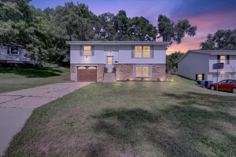 624 Williams St, Janesville, WI 53545