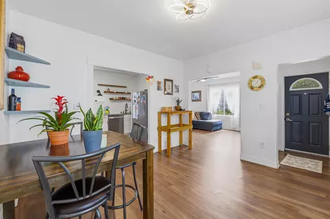206 4th St, Beaver Dam, WI 53916