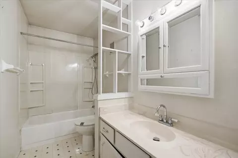 Bath - 2202 Post Rd, Madison, WI 53713 photo 2 of 3