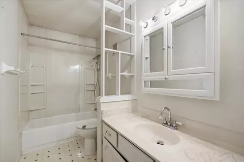 Bath - 2202 Post Rd, Madison, WI 53713 photo 2 of 3