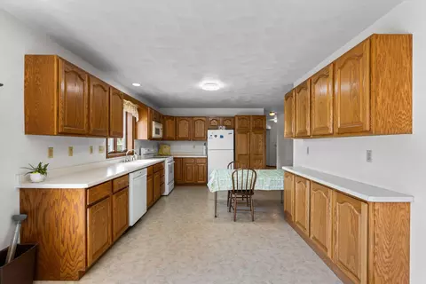 Kitchen - w13282 Carter Road, Ripon, WI 54971 photo 1 of 2