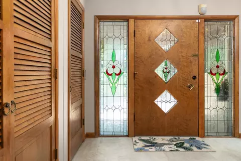 Entry Way - 1750 E Ridge Rd, Beloit, WI 53511 photo 1 of 6