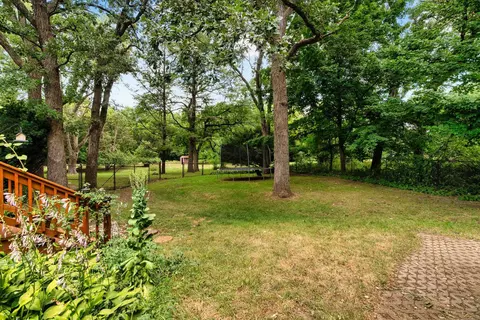 Exterior - 1750 E Ridge Rd, Beloit, WI 53511 photo 9 of 15