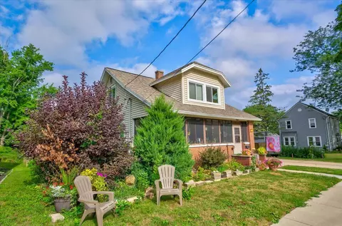 712 Doty St, Edgerton, WI 53534