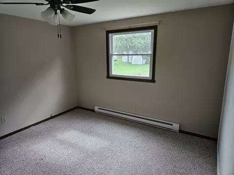 Bedroom - 625 Cross St, Poynette, WI 53955 photo 1 of 4