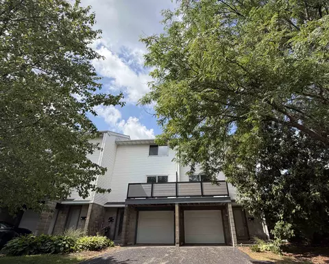 401 Melody Ln #B, Verona, WI 53593