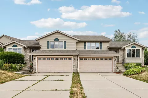 5101-5103 Black Walnut Dr, Mcfarland, WI 53558