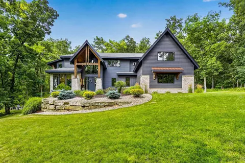 3176 Woodhill Cir, Verona, WI 53593